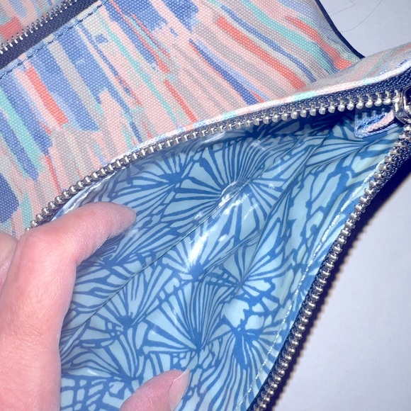 Juicy Couture Clutch - Picture 6 of 9